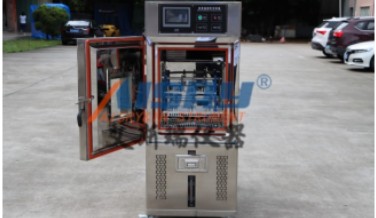 立式低溫耐折試驗機的“低溫耐折”功能如何模擬實際環境